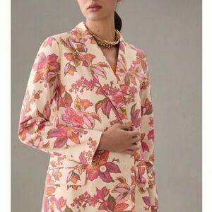 ✨ Anthropologie x Dolan Left Coast Floral Blazer ✨